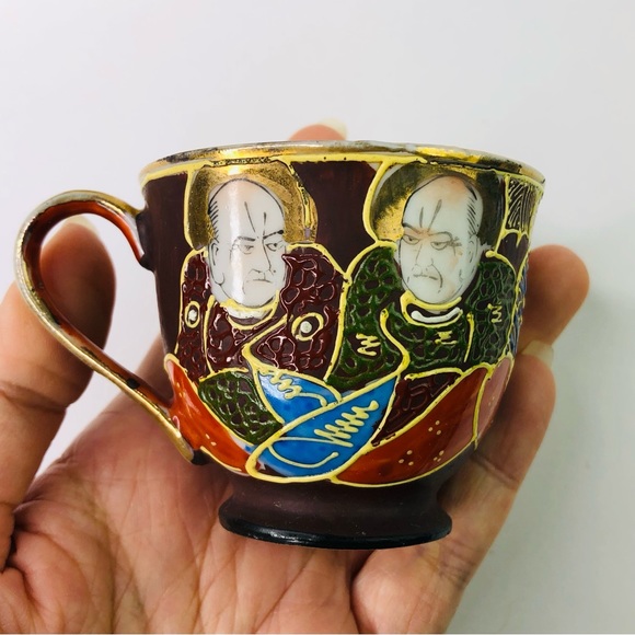Vintage Tea set China Cup & Saucer Japan 4 Men a Woman Satsuma Moriage Gold Trim - Picture 5 of 8